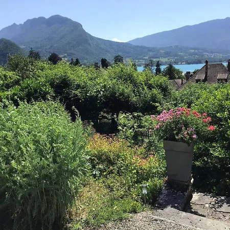 Maison De Famille A Quelques Pas Du * Talloires